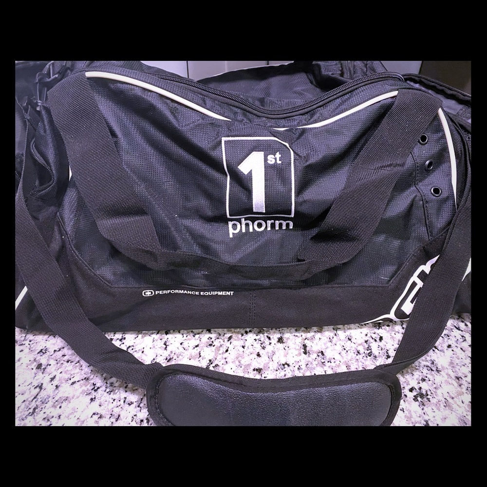 1ST PHORM DUFFEL BAG- NEVER USED!